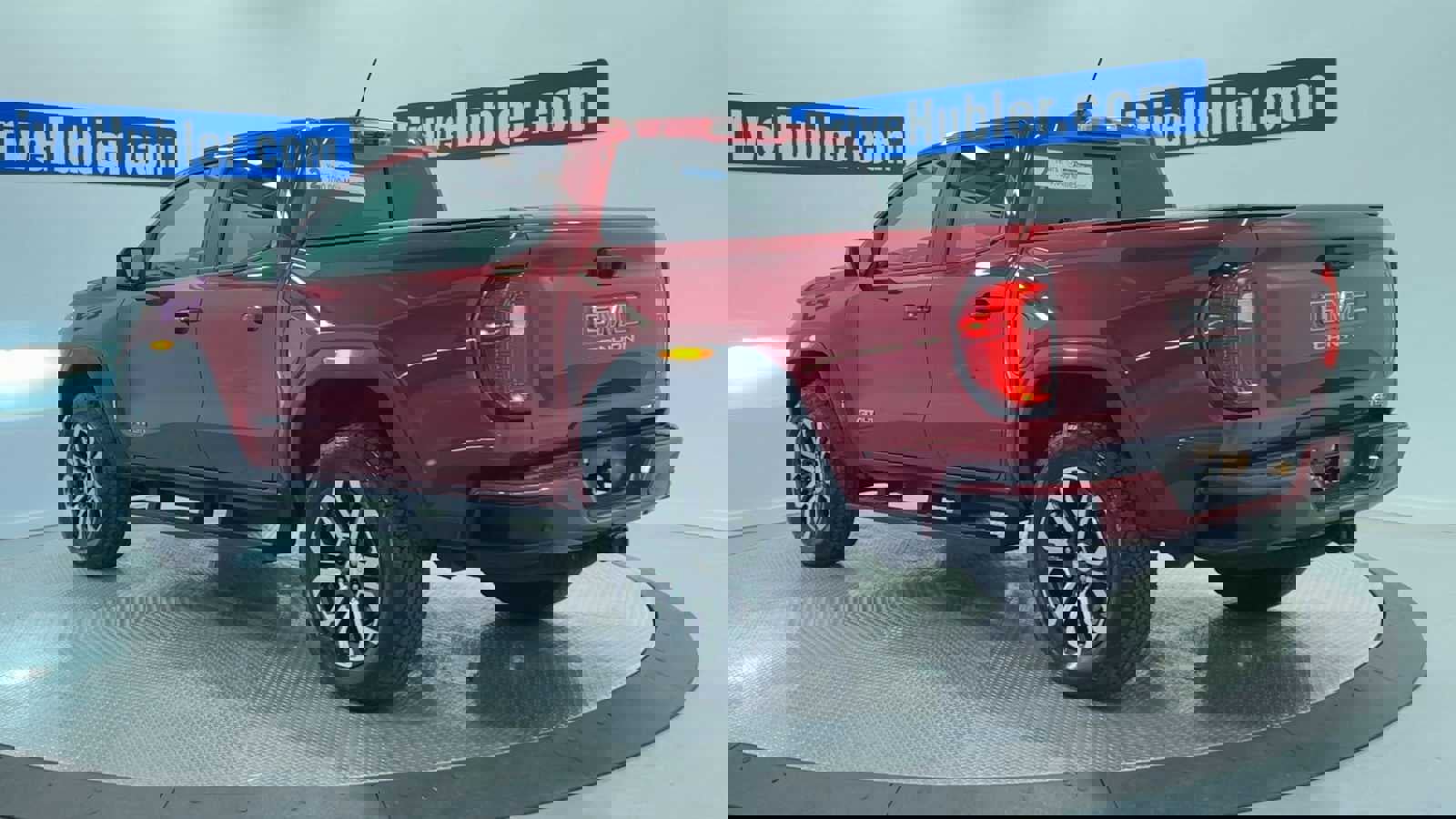 Used 2024 GMC Canyon AT4 w/ AT4 Premium Package image 6