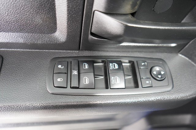 Used 2015 RAM 1500 Express AWD/4WD image 42