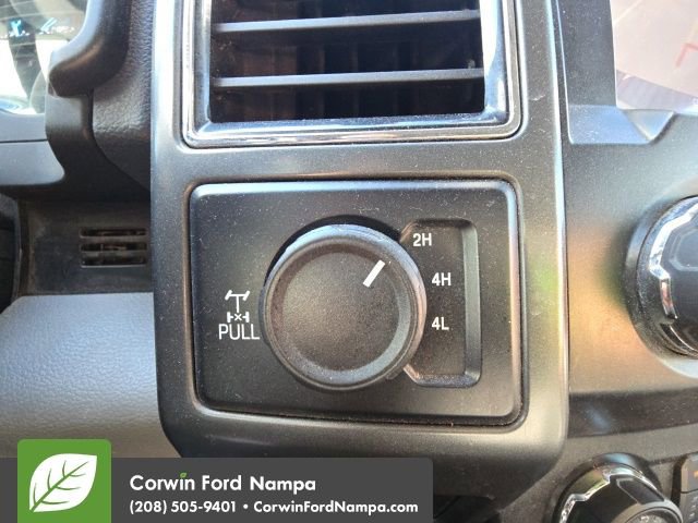 Used 2020 Ford F350 XLT w/ XLT Premium Package AWD/4WD image 13