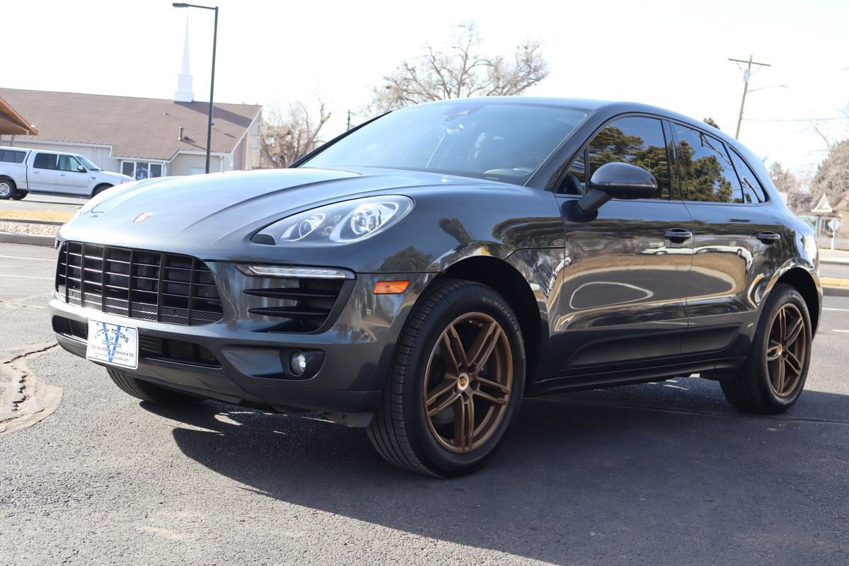 Used 2017 Porsche Macan image 11