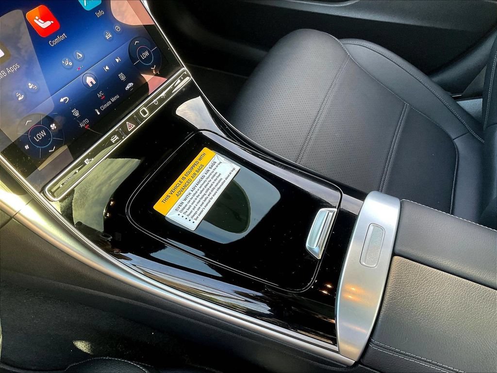 Certified 2025 Mercedes-Benz C 300 4MATIC Sedan image 19