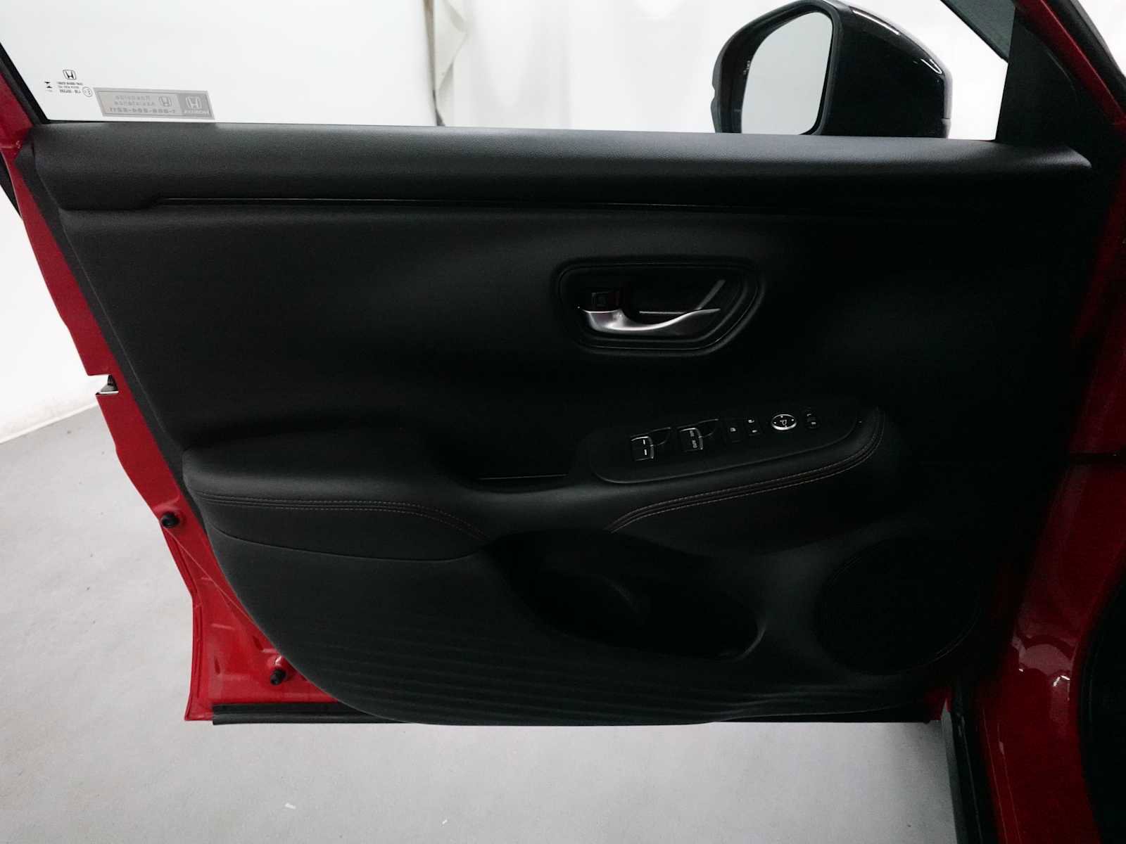 Used 2024 Honda HR-V Sport image 10