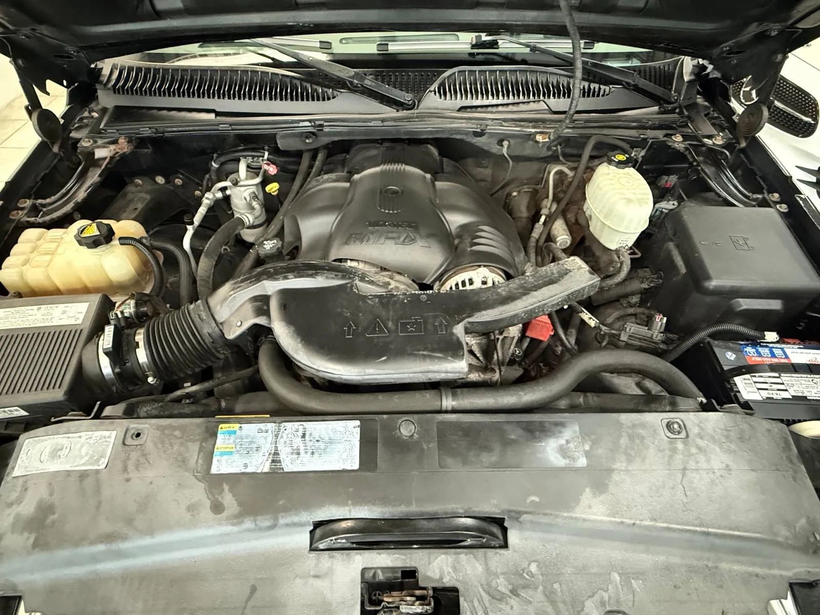 Used 2006 Cadillac Escalade EXT Sport Utility Pickup 4D 5 1/4 image 40