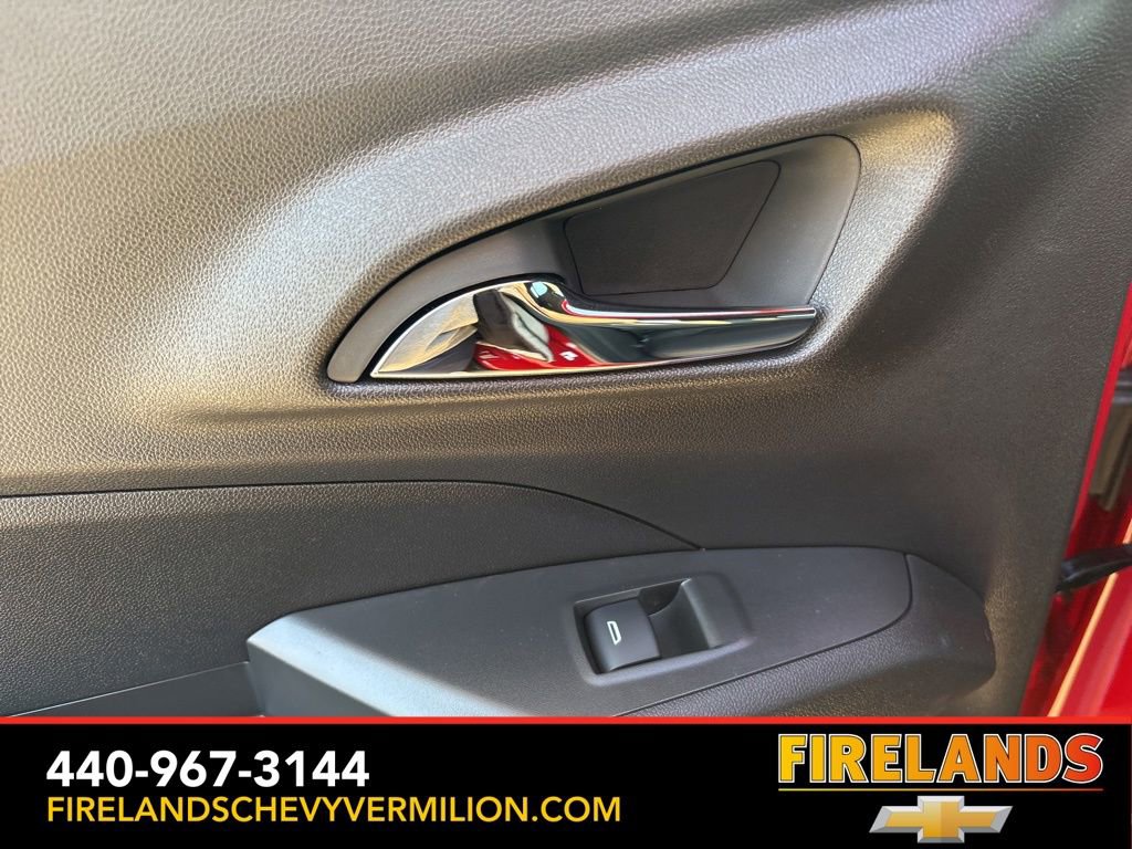 New 2026 Chevrolet Trax RS w/ Sunroof Package image 41