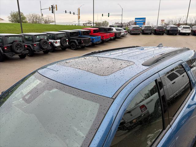 Certified 2024 Dodge Durango R/T AWD/4WD image 6