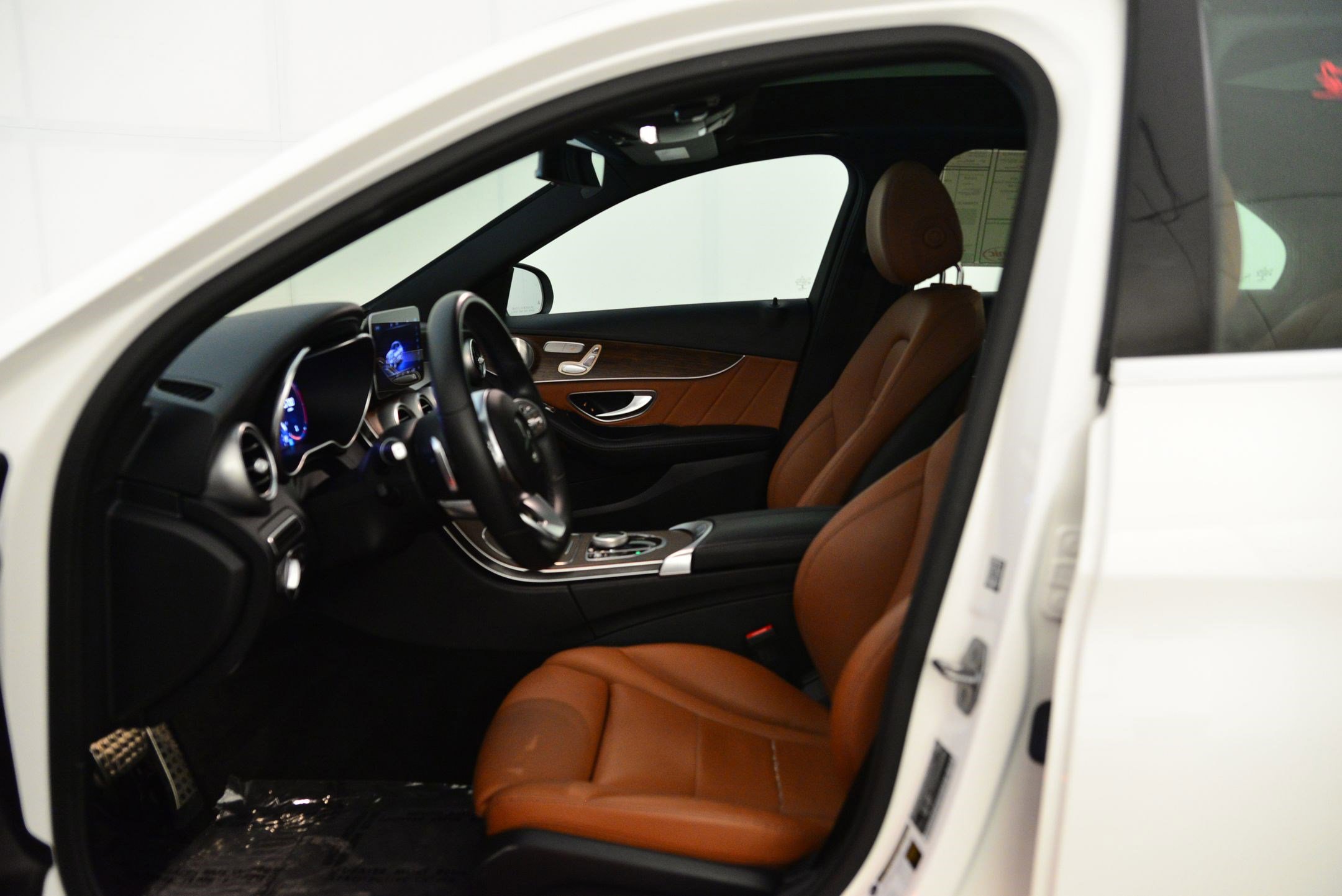 Used 2019 Mercedes-Benz C 300 4MATIC Sedan image 25