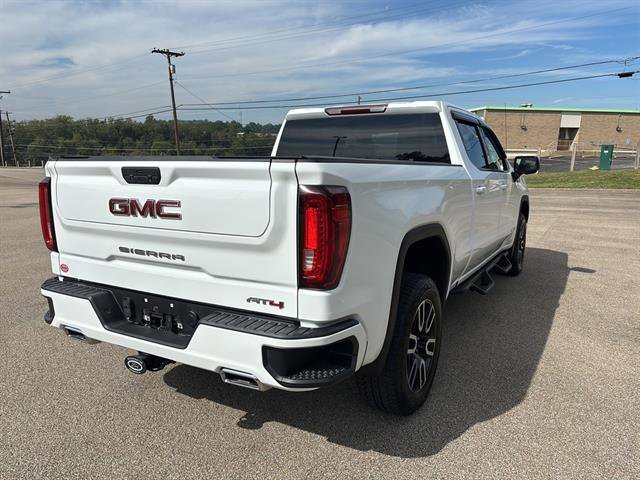 Used 2022 GMC Sierra 1500 AT4 image 4