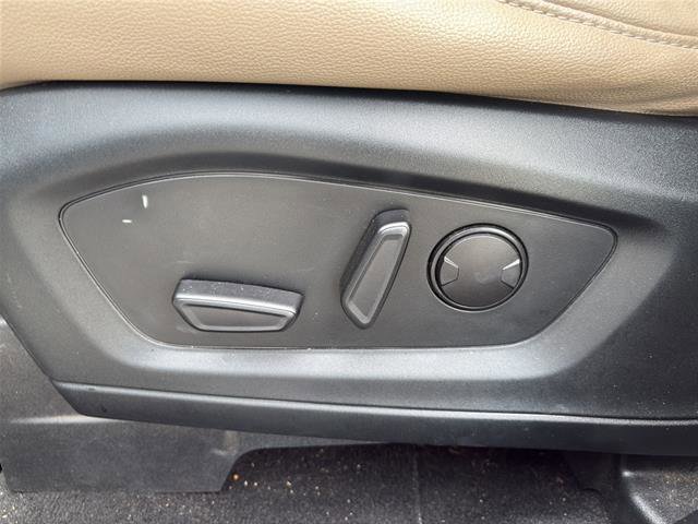 Used 2020 Ford Explorer XLT w/ Equipment Group 202A image 15