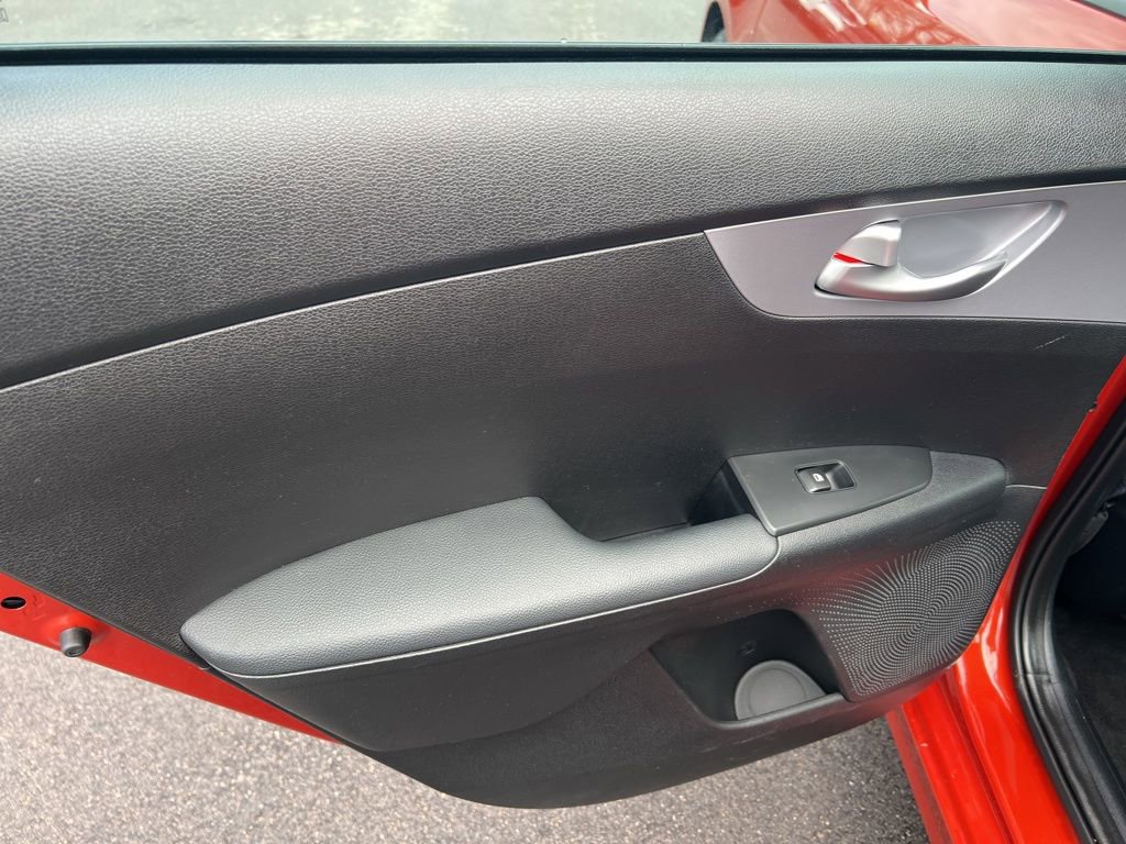 Certified 2023 Kia Forte LXS FWD image 10