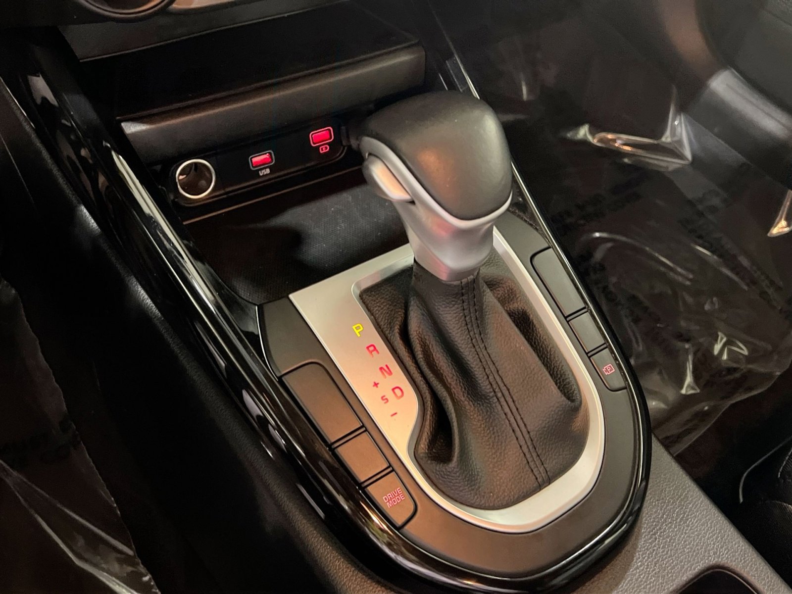 Used 2023 Kia Forte GT-Line w/ GT-Line Technology Package image 18