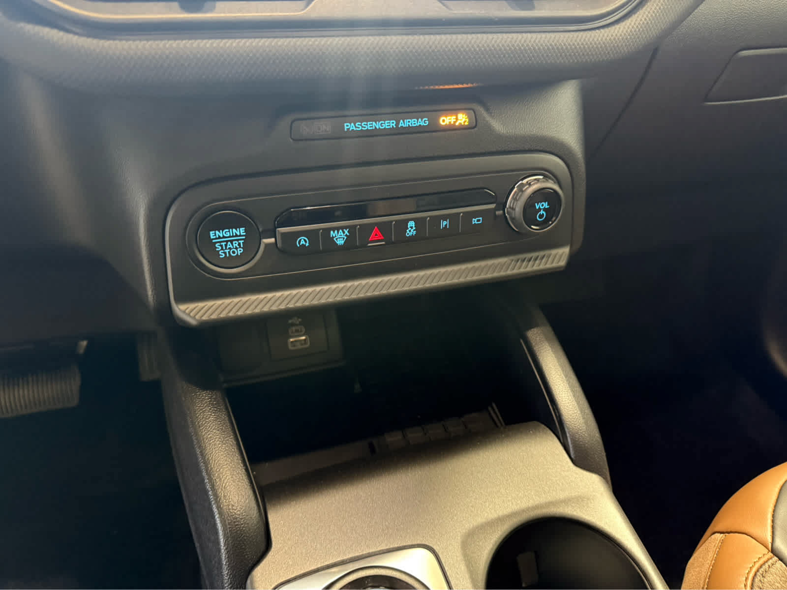 New 2025 Ford Bronco Sport Outer Banks w/ Outer Banks Tech Package+ AWD/4WD image 13