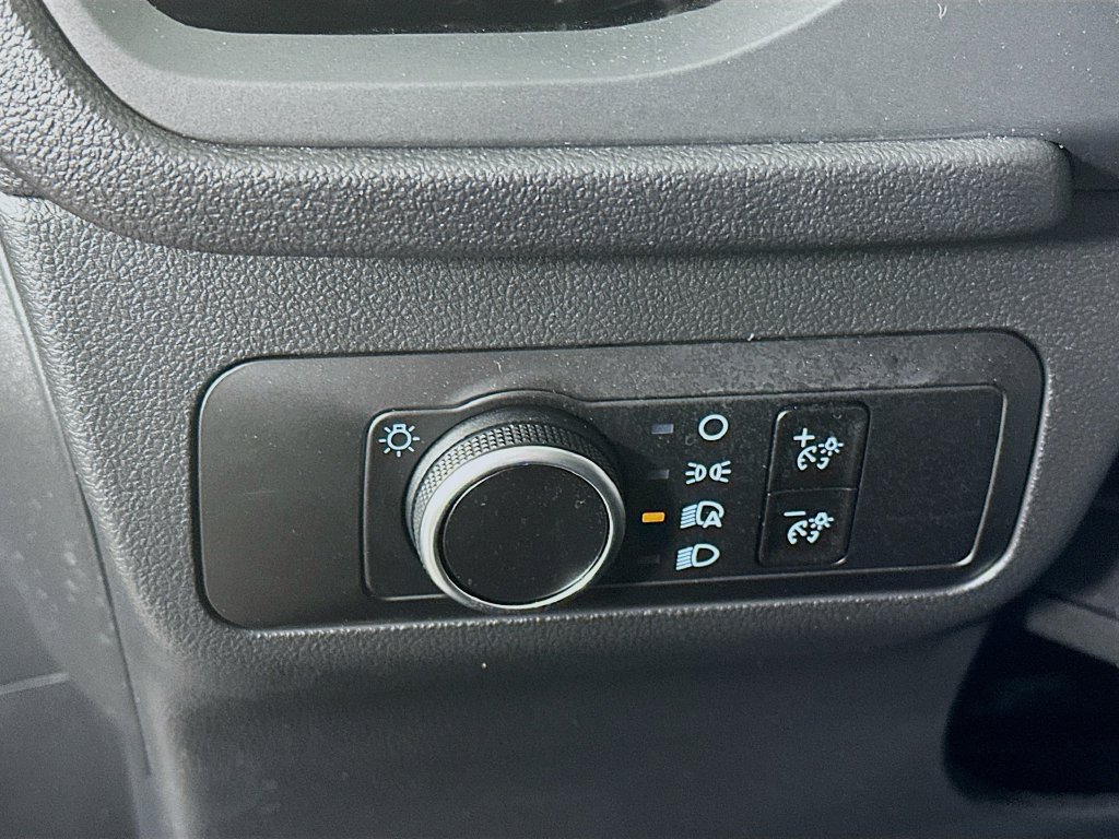 Used 2025 Ford Escape Active w/ Cold Weather Package FWD image 16