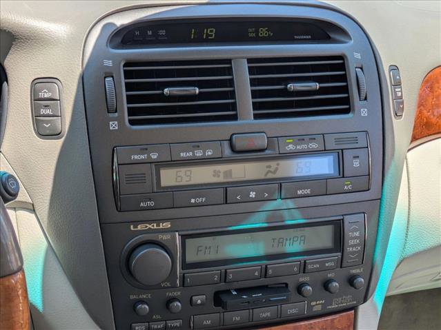 Used 2001 Lexus LS 430 RWD image 11