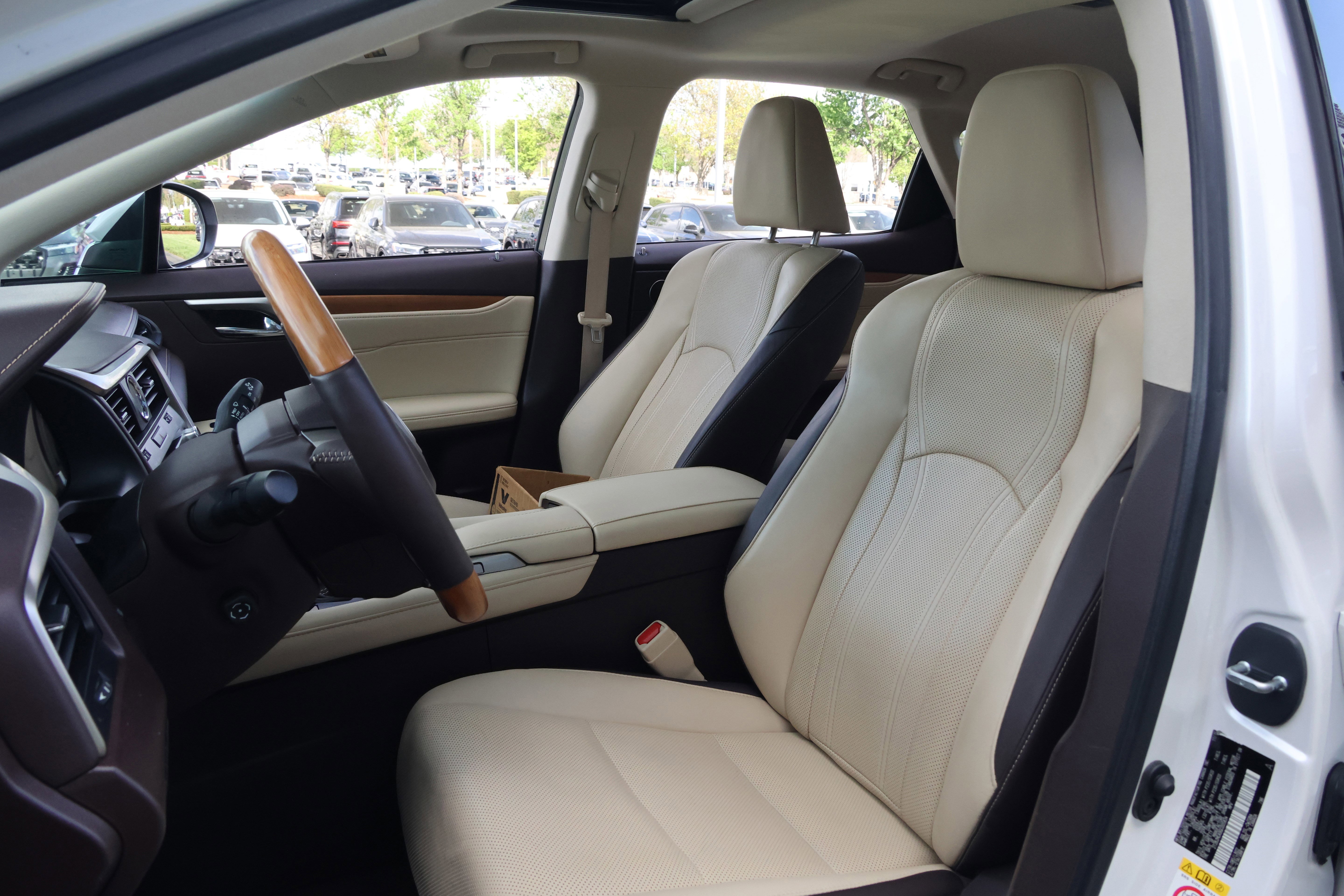 Used 2016 Lexus RX 350 AWD w/ Premium Package image 34