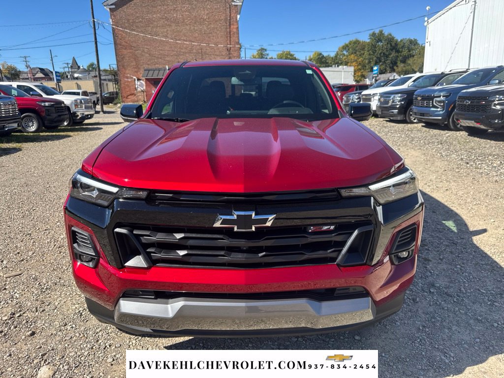 Used 2025 Chevrolet Colorado Z71 w/ Technology Package AWD/4WD image 48