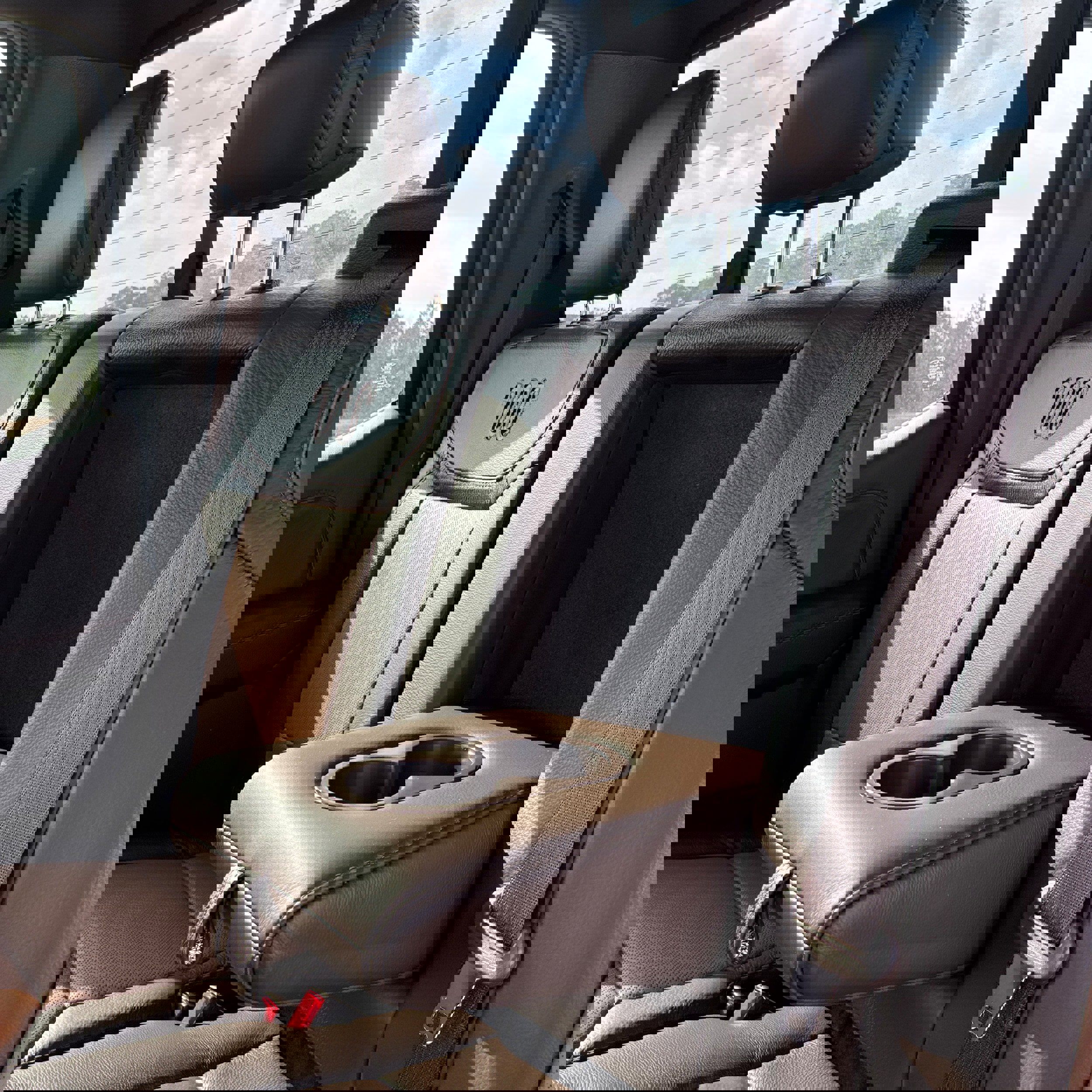 New 2025 Ford F350 King Ranch w/ FX4 Off-Road Package image 60