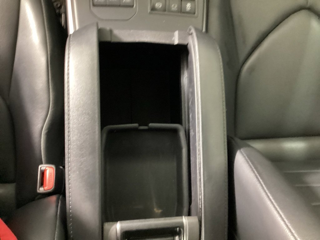 Used 2023 Toyota Highlander XLE AWD/4WD image 22