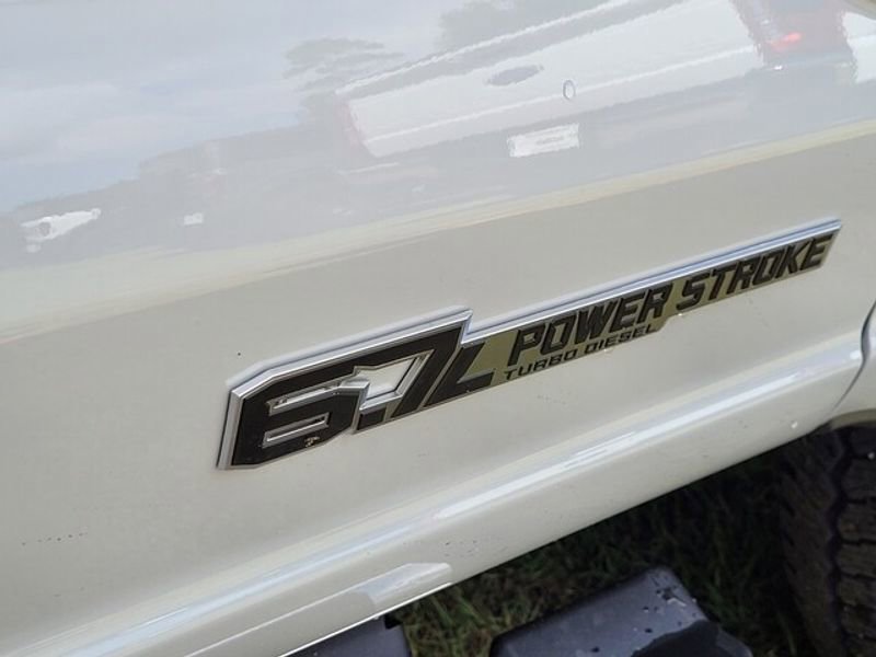 New 2025 Ford F250 Lariat w/ Chrome Package image 12