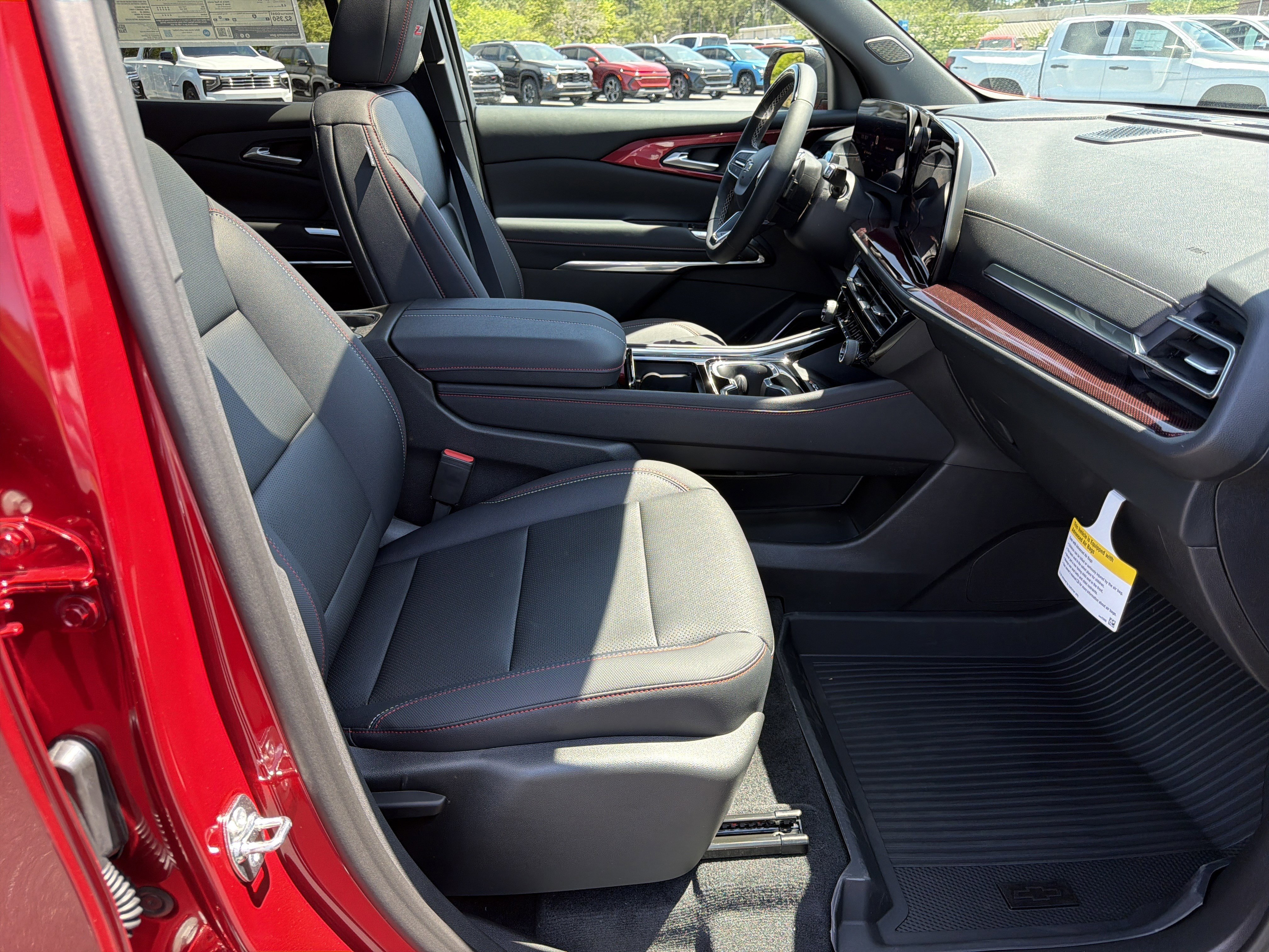 New 2026 Chevrolet Traverse Z71 w/ Enhanced Driving Package image 13