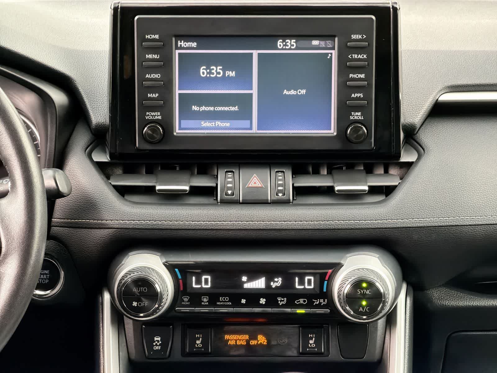 Used 2019 Toyota RAV4 XLE Premium w/ Cold Weather Package AWD/4WD image 28