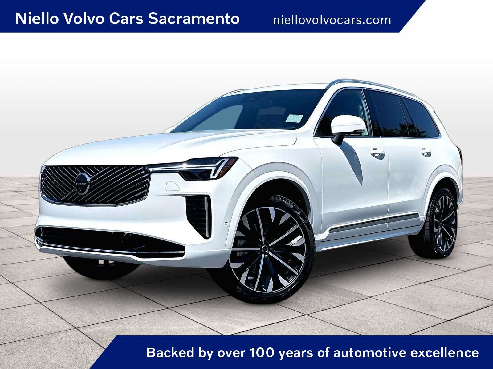 Used 2026 Volvo XC90 B6 Plus w/ Protection Package Premier AWD/4WD image 1