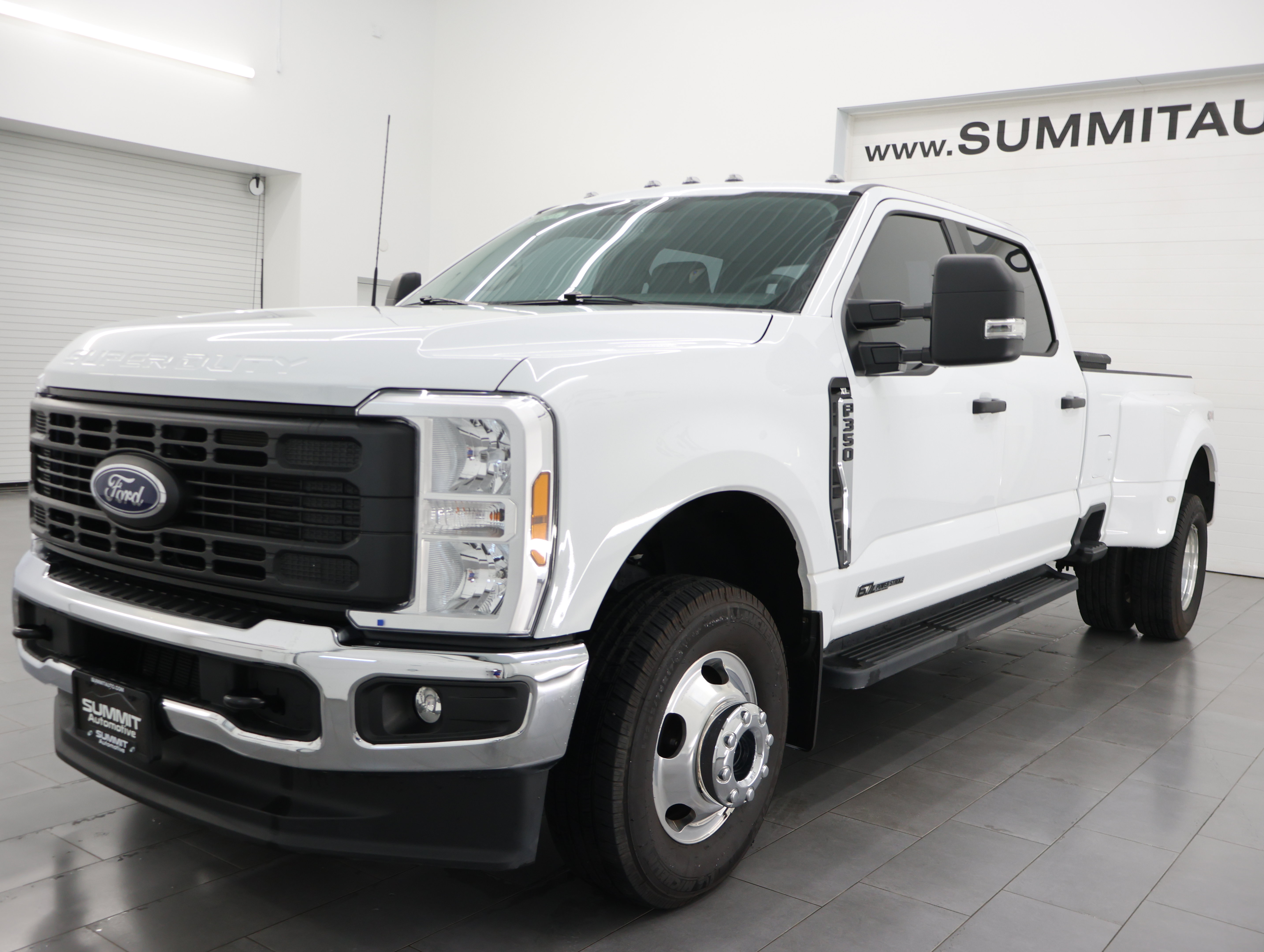 Used 2025 Ford F350 XL w/ XL Driver Assist Package AWD/4WD image 7
