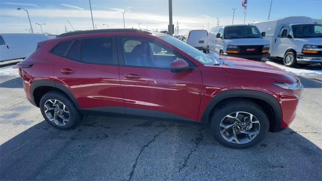 New 2026 Chevrolet Trax LT w/ Driver Confidence Package image 3