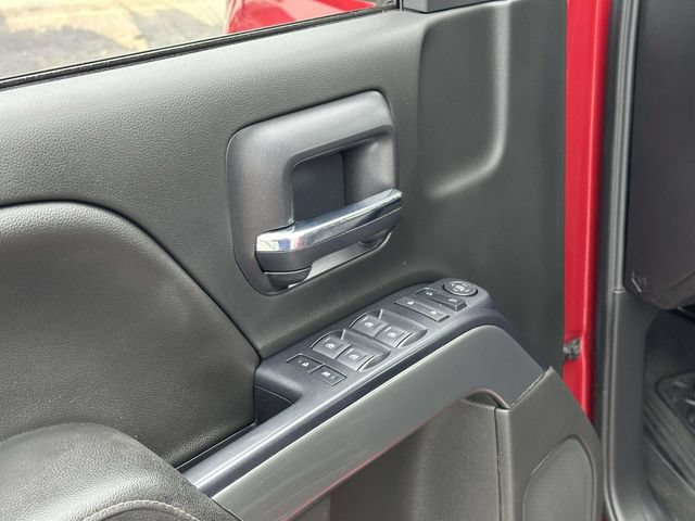Used 2018 Chevrolet Silverado 1500 LT w/ All Star Edition AWD/4WD image 17