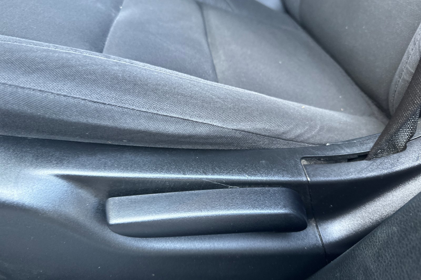 Used 2018 Dodge Durango SXT w/ Trailer Tow Group IV image 13