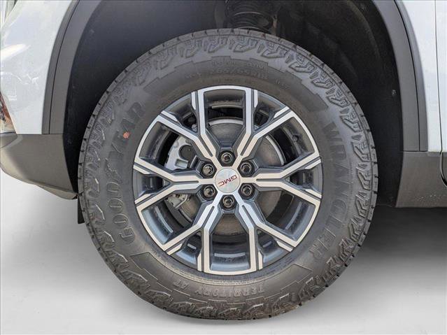 New 2025 GMC Acadia AT4 image 10