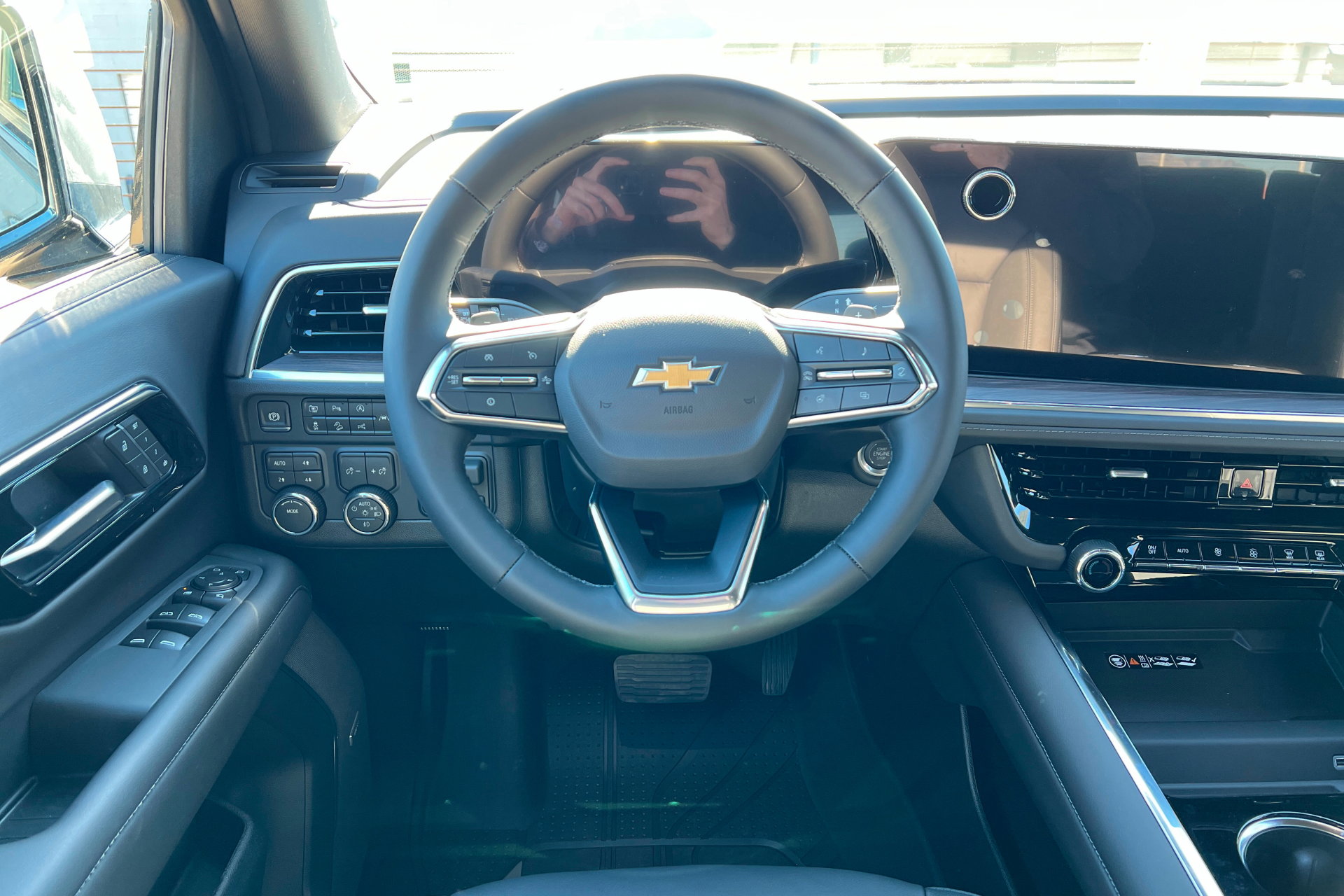 New 2026 Chevrolet Tahoe LT w/ Comfort Package AWD/4WD image 13