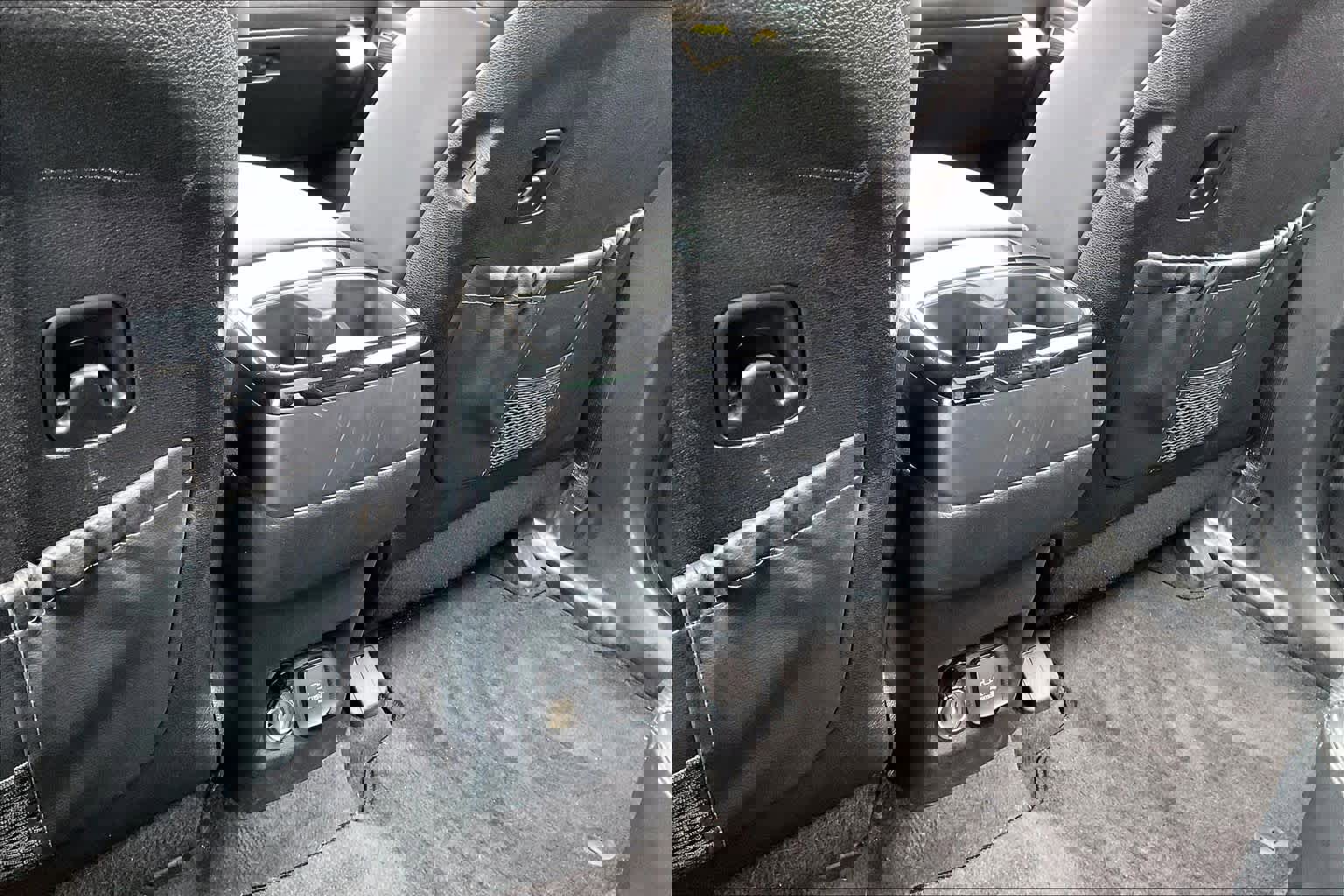 Used 2024 Kia Telluride SX Prestige w/ Towing Package image 36