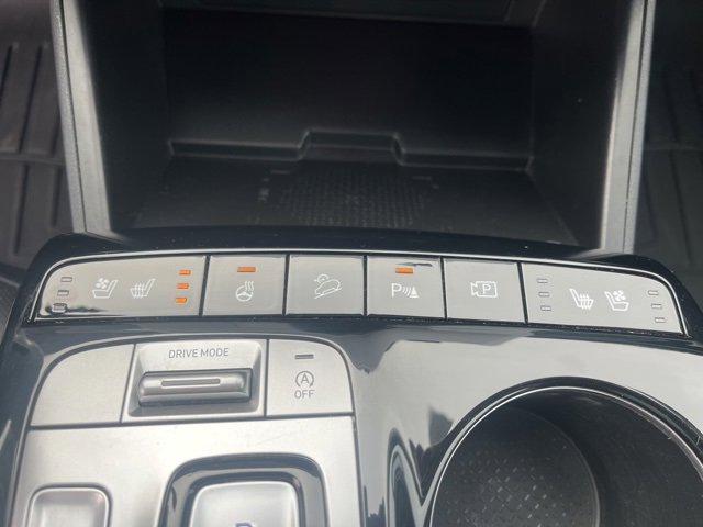 Used 2023 Hyundai Tucson Limited image 29