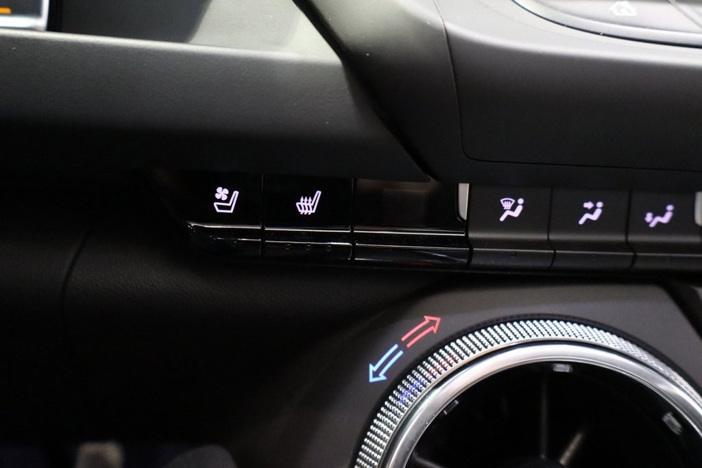 Used 2018 Chevrolet Camaro ZL1 image 11