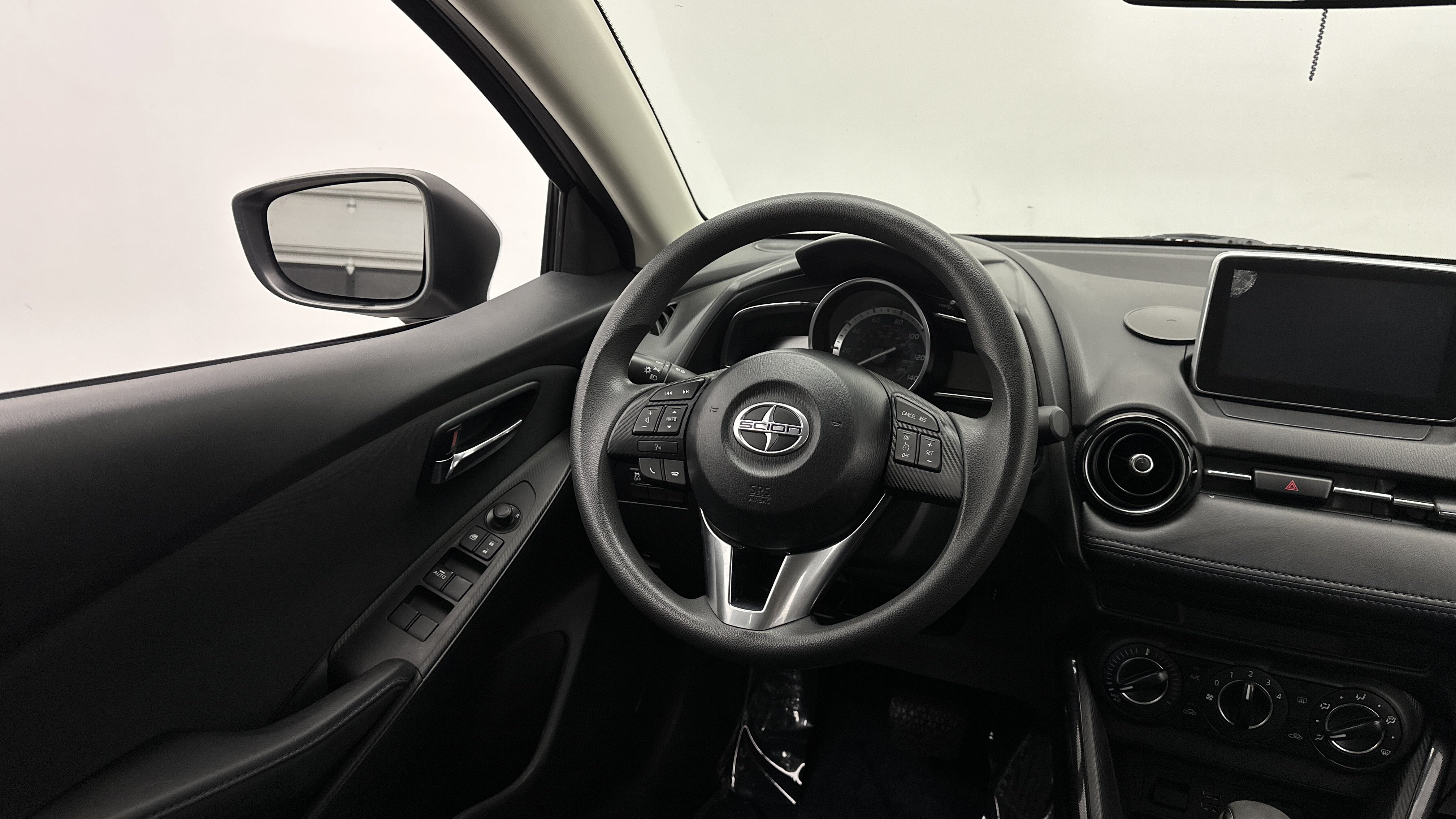 Used 2016 Scion iA FWD image 29