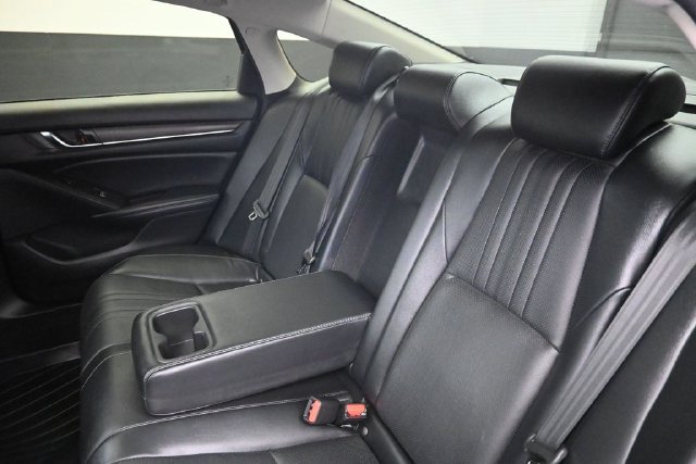 Certified 2022 Honda Accord Touring image 26