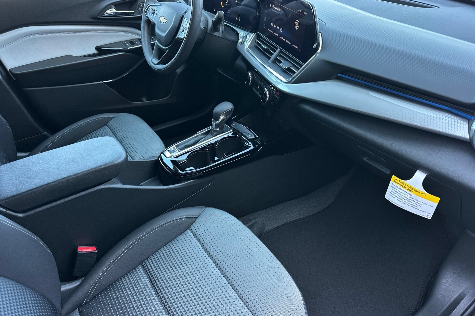 New 2026 Chevrolet Trax LT FWD image 16