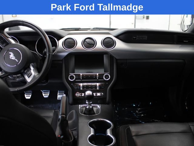 Used 2020 Ford Mustang Premium RWD image 27