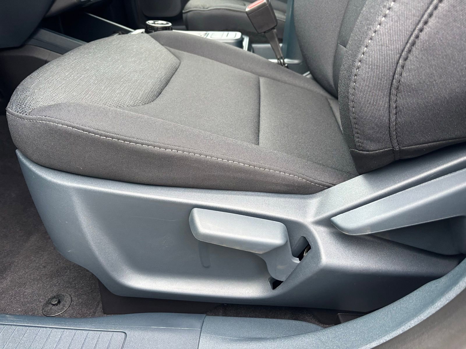 New 2026 Ford Maverick XL FWD image 19