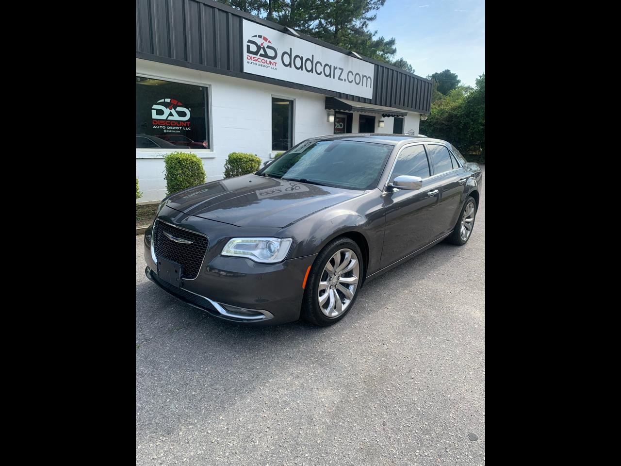 Used 2018 Chrysler 300 Limited