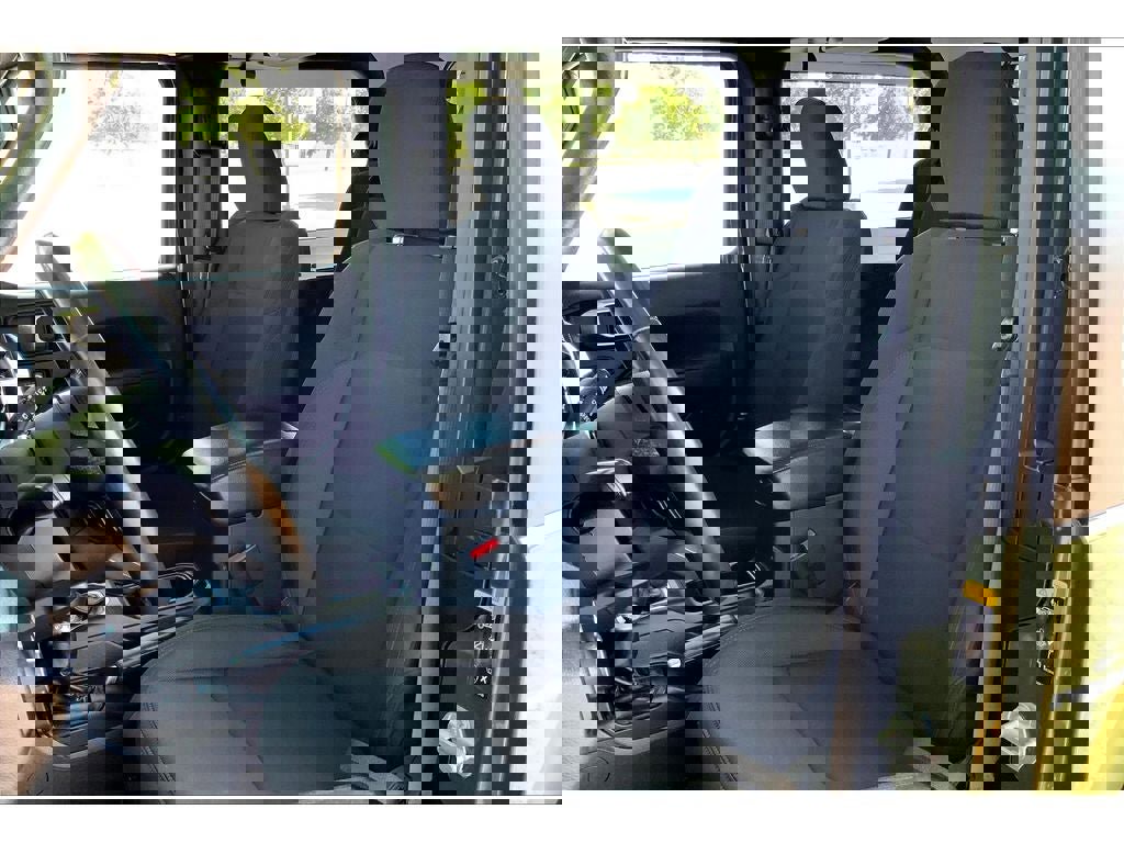 Used 2022 Jeep Wrangler Willys image 24