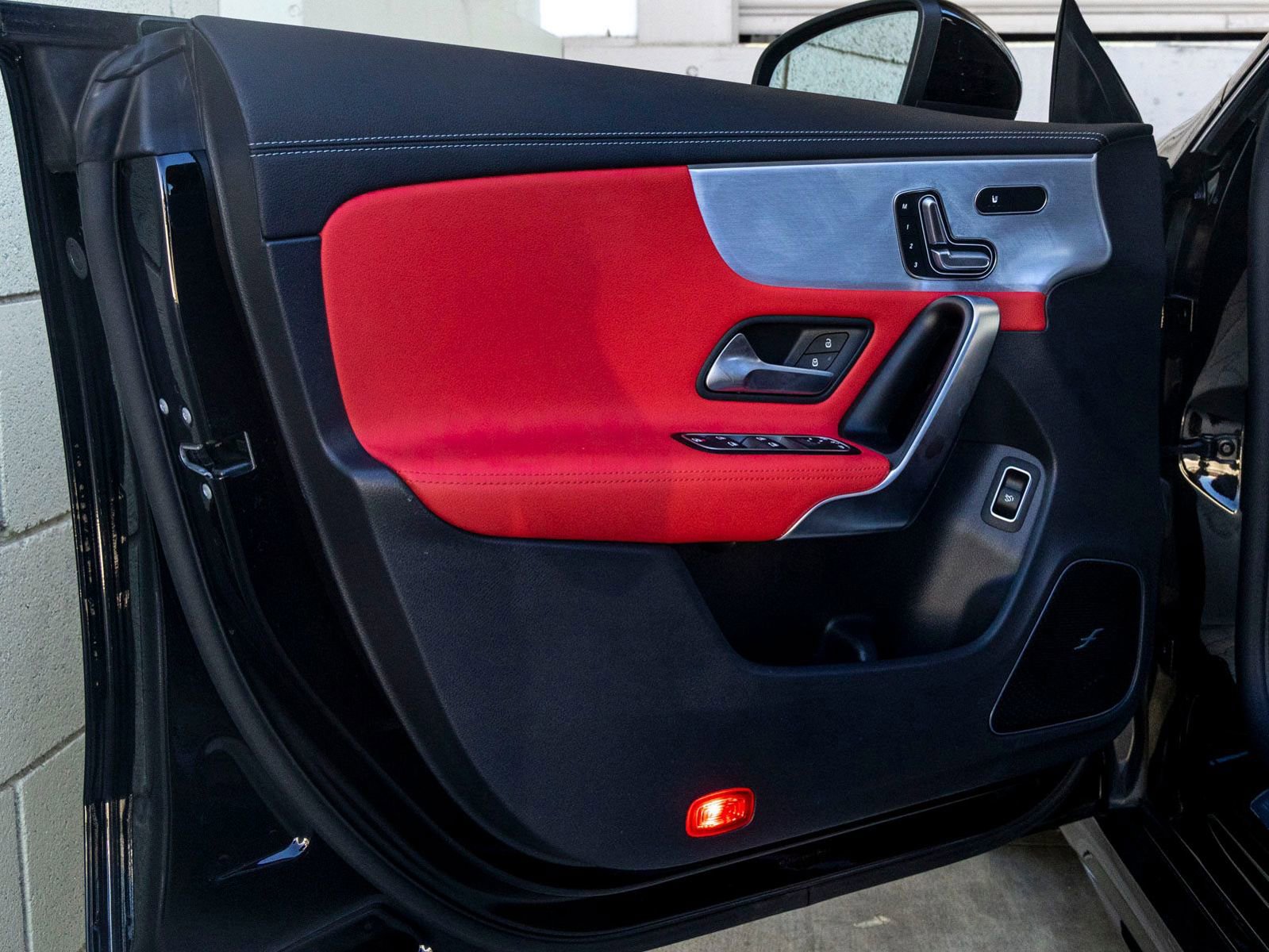 Used 2023 Mercedes-Benz CLA 35 AMG 4MATIC image 12