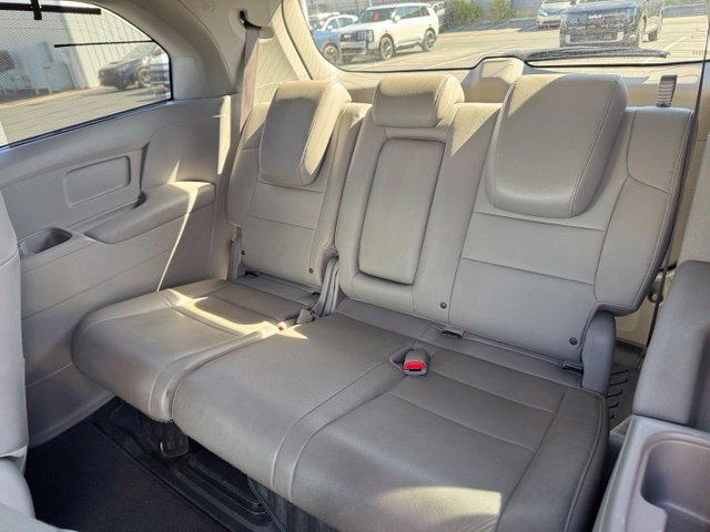 Used 2015 Honda Odyssey Touring image 9
