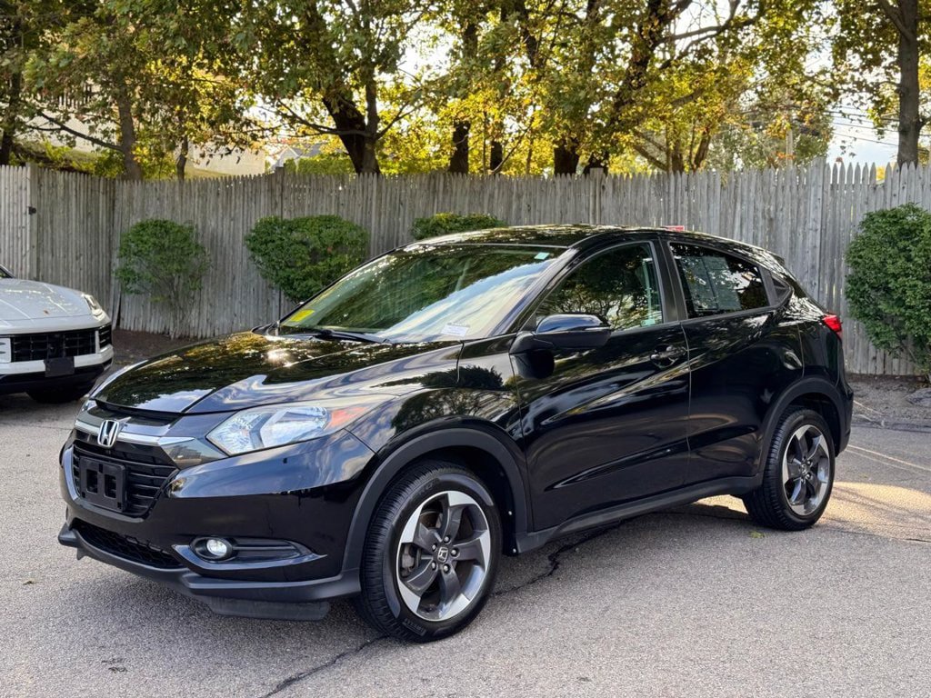 Used 2018 Honda HR-V EX image 2