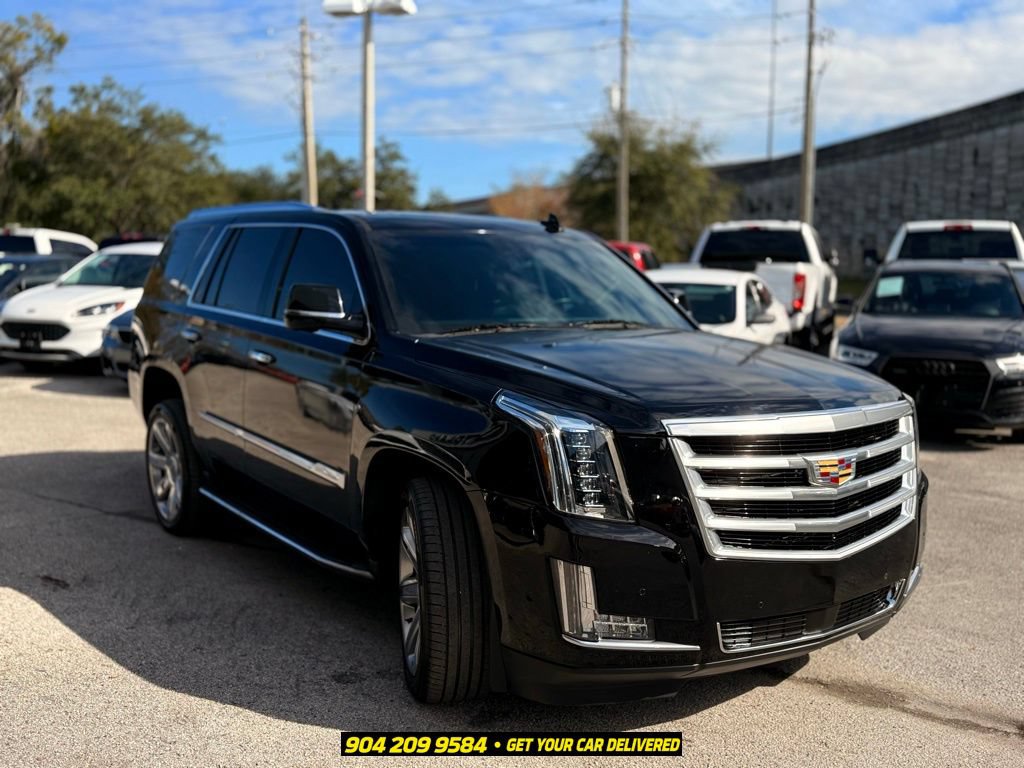 Used 2019 Cadillac Escalade Luxury AWD/4WD image 10
