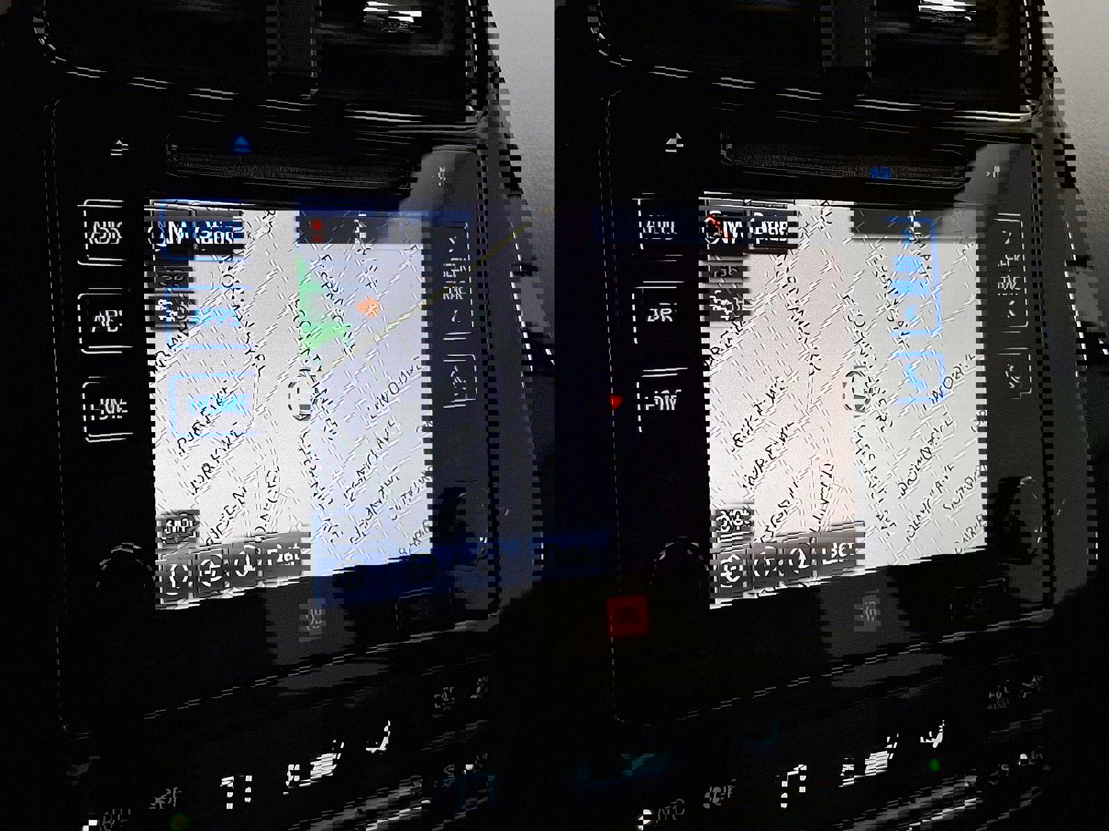 Used 2017 Toyota Prius Four Touring image 14