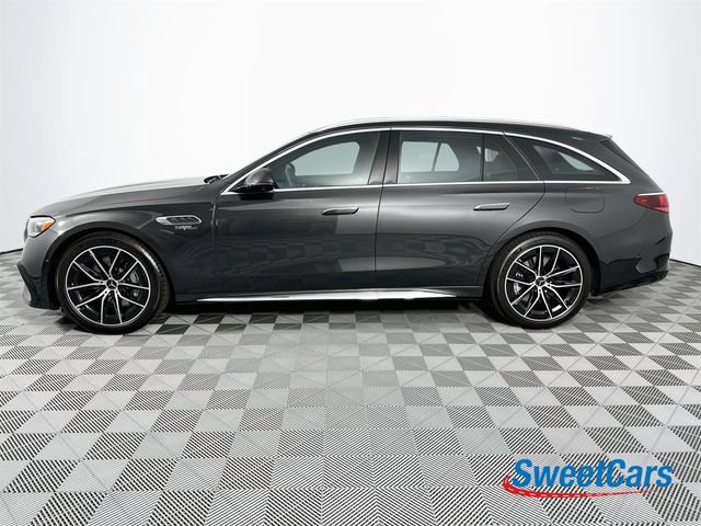Used 2026 Mercedes-Benz E 53 AMG e 4MATIC Wagon w/ Multicontour Seating Package image 4
