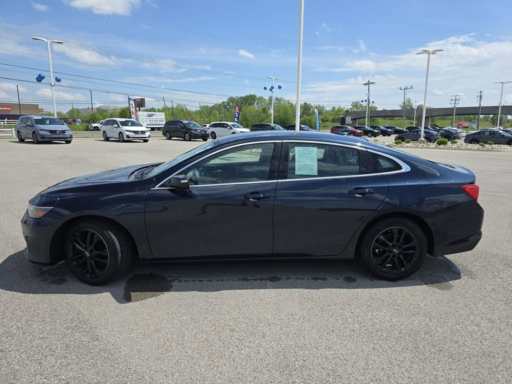 Used 2016 Chevrolet Malibu LT w/ Leather Package FWD image 17