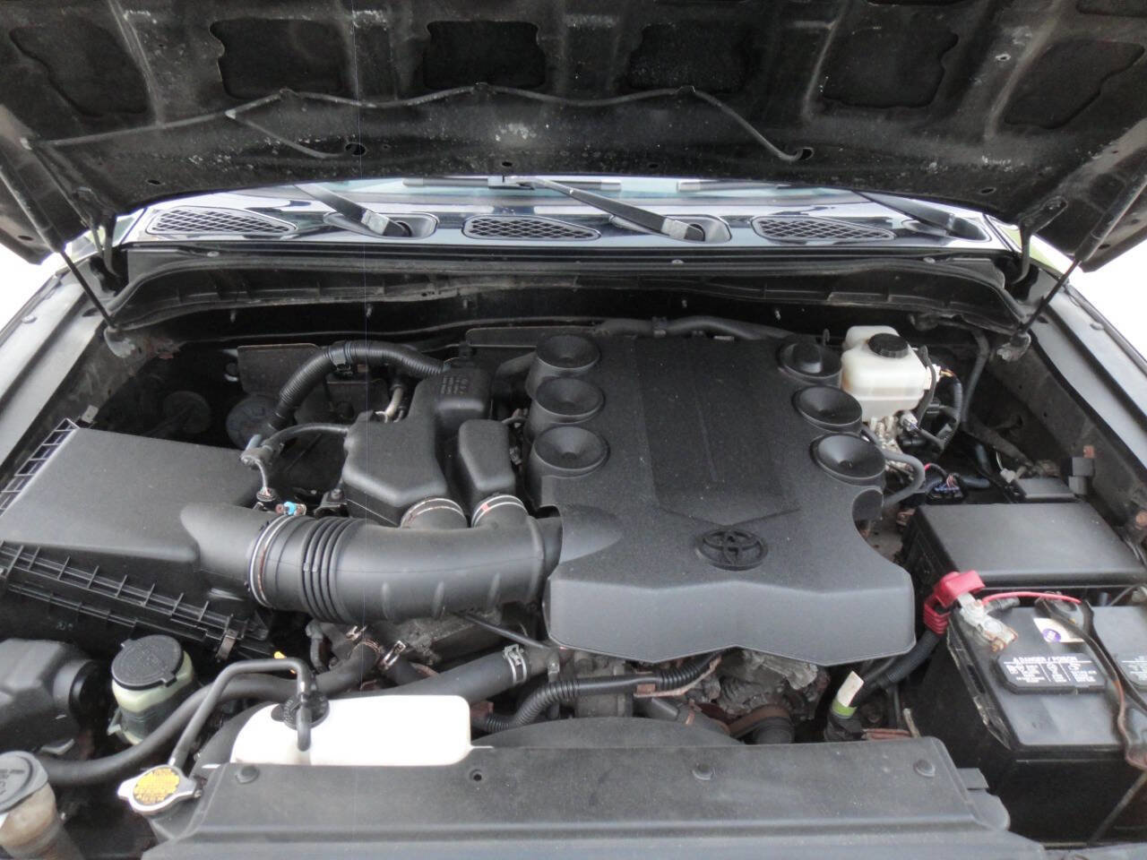 Used 2014 Toyota FJ Cruiser 2WD w/ Convenience Package image 26