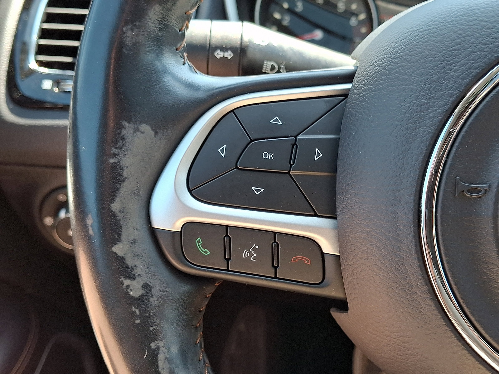 Used 2020 Jeep Compass Limited w/ Safety & Security Group AWD/4WD image 23